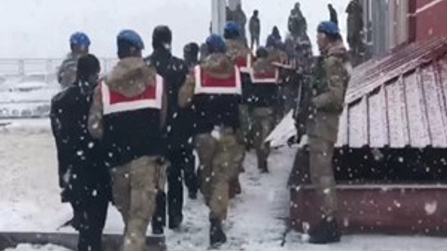 Jandarma’dan terör operasyonu