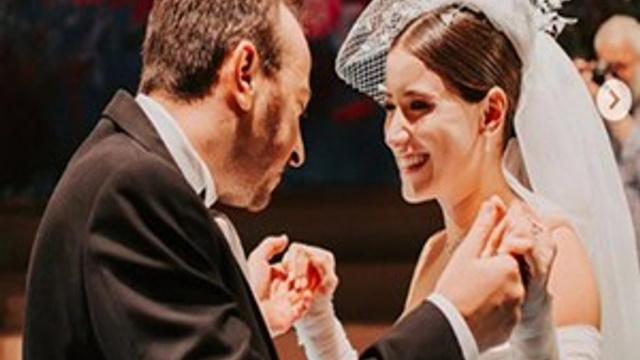 Hazal Kaya'dan düğün sonrası ilk paylaşım