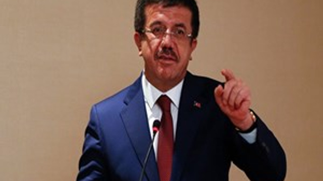 Nihat Zeybekci: "İzmir’i almaya değil kendimizi vermeye geldik"