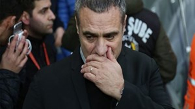 Ersun Yanal: "Futbol tek kişilik bir oyun değil"