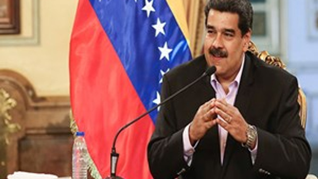 Maduro, kabinenin istifasını istedi