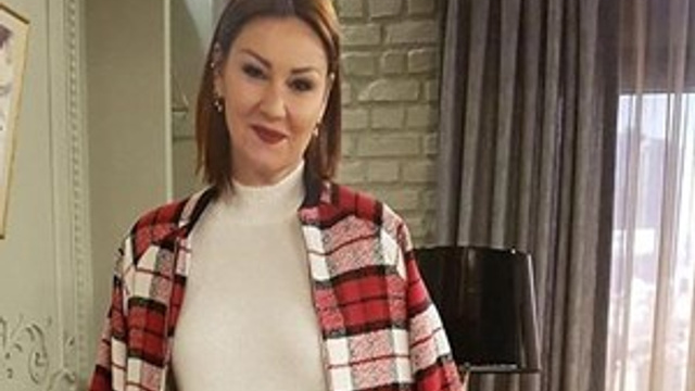 Pınar Altuğ’dan takipçisine 'dövme' yanıtı