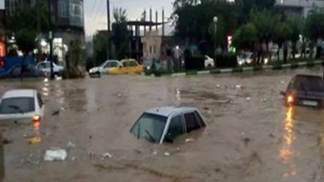 Sel felaketi İran'ın güneyini de vurdu!