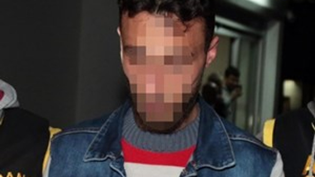 Eşini ve kayınvalidesini para ve altınları için öldürmüş