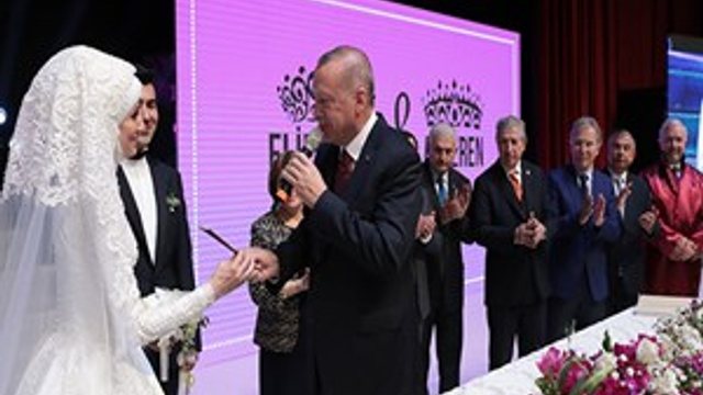 Cumhurbaşkanı Erdoğan nikah şahidi oldu