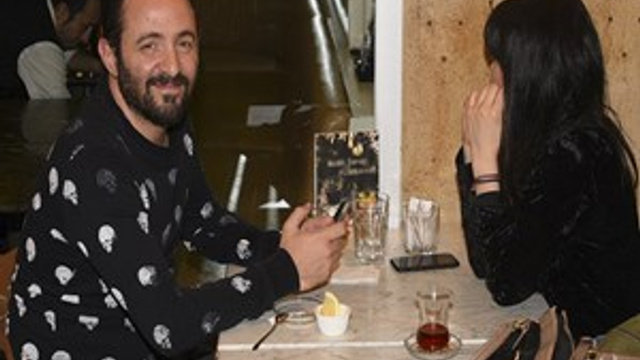 Önder Açıkbaş'ın utangaç arkadaşı
