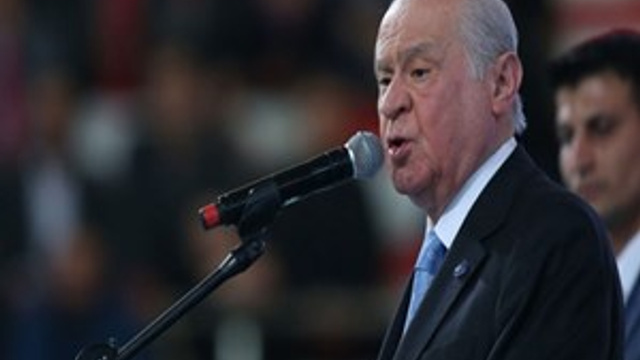 Devlet Bahçeli 234 yeni başkanla kampta buluşacak