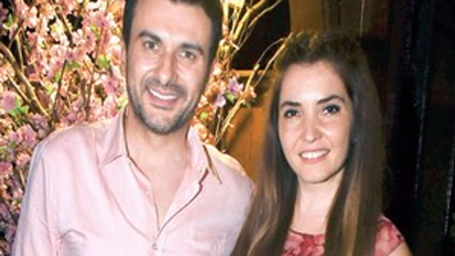 Gökhan Tepe'den eşine romantik sürpriz