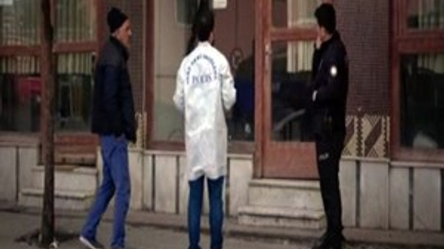 Pendik'te kahvehaneyi silahla taradılar