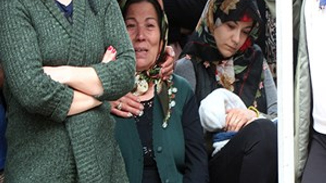 Bebeğini kaybeden annenin derin kederi