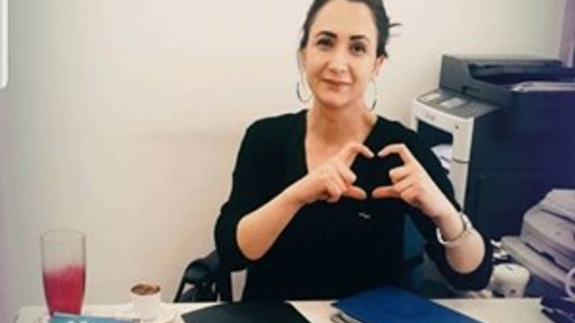 Bankacı kadın başından vurulmuş halde bulundu