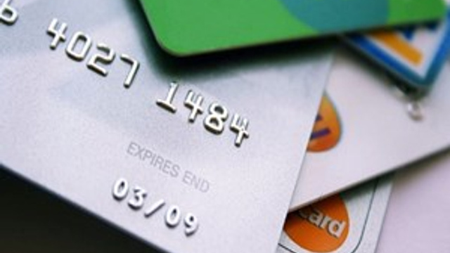 Kredi kartlarını kopyalayan şebeke 1 milyonluk vurgun yaptı