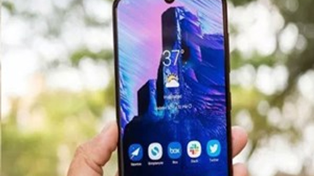 Yapay zekalı dev: Galaxy A70