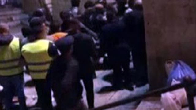 İsrail'de teravih namazı kılanlara saldırı!