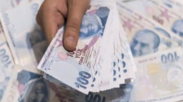 Emeklileri dolandıran şebekeden 5 kişi tutuklandı