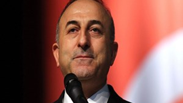 Bakan Çavuşoğlu'ndan önemli açıklamalar!