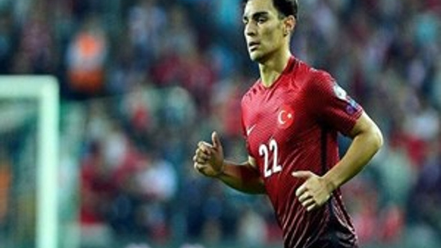 Fatih Terim'in gözdesi Kaan Ayhan