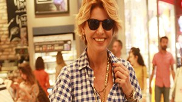 Gülben Ergen'in acelesi var