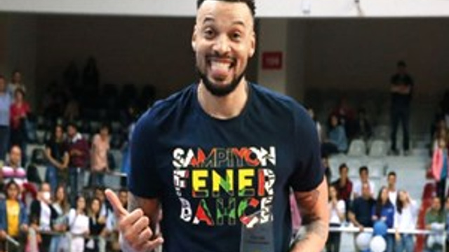 Şampiyon Fener