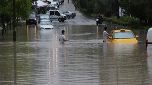 3 vatandaş selde hayatını kaybetti