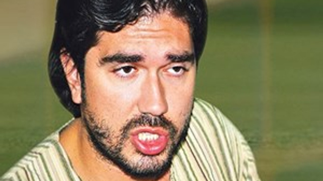 Rasim Ozan Kütahyalı hakkında yakalama kararı!