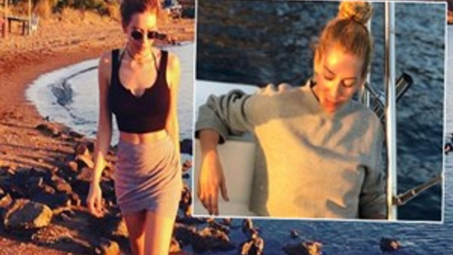 Sinem Kobal'ın tekne paylaşımında dikkat çeken detay