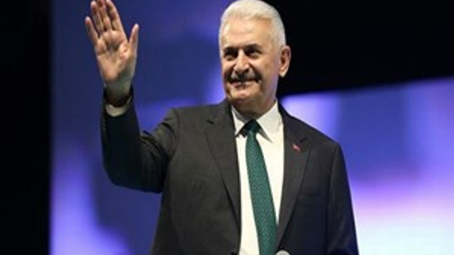 Binali Yıldırım'dan 10 milyon seçmene mektup