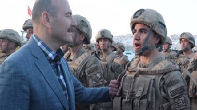 Cumhurbaşkanı Erdoğan, Mehmetçiklerin bayramını kutladı