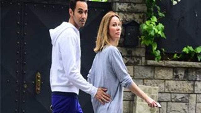 Demet Şener ve aşkının elleri bir an olsun ayrılmıyor