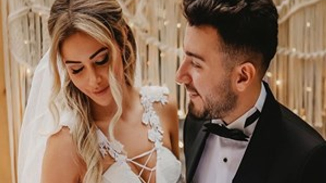 Enes Batur'a gişe şoku!