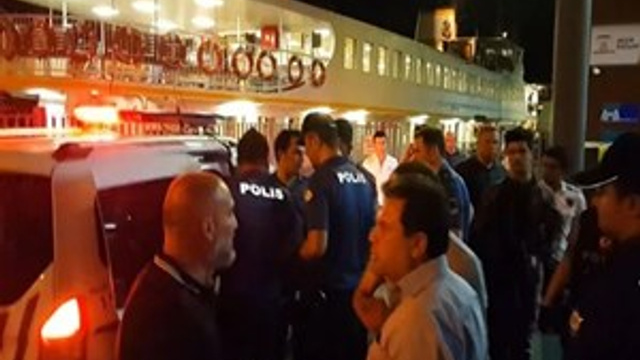 Kadıköy - Eminönü Vapurunda silah sesleri!