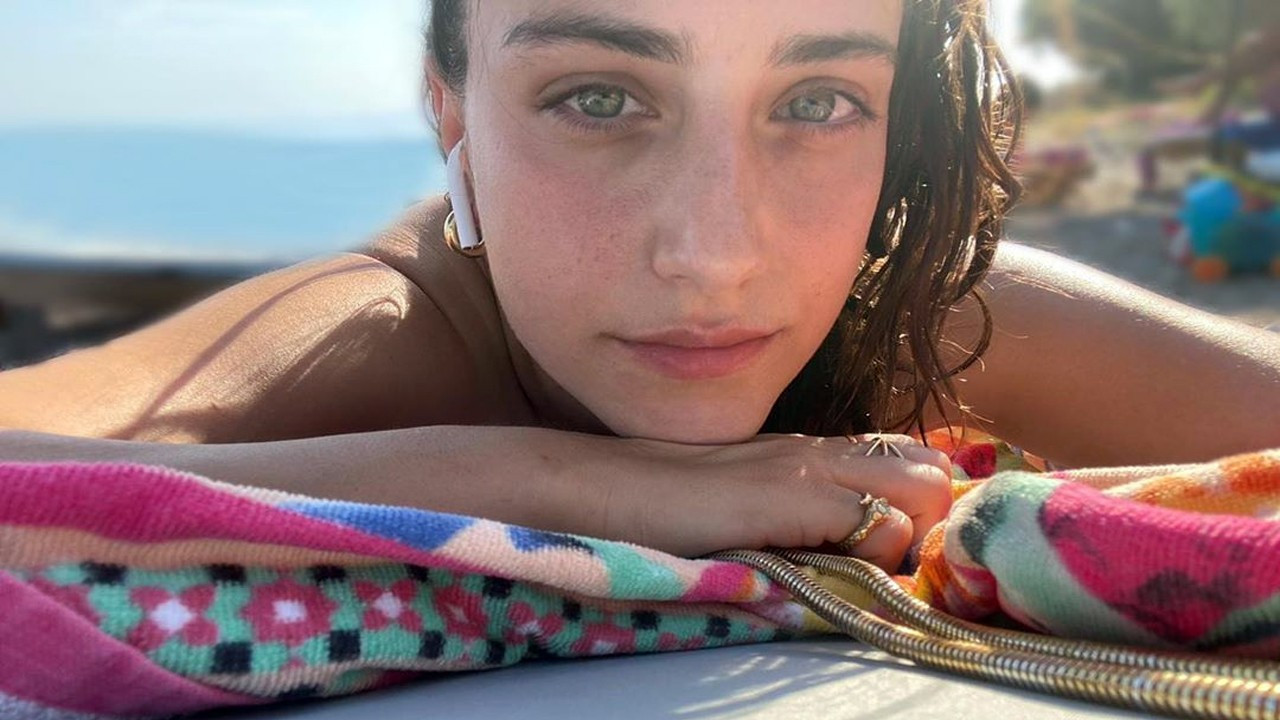 Hazal Kaya�nın geç kalan yaz tatili hayali