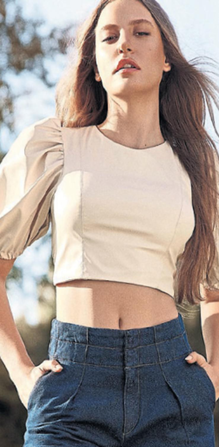 Serenay Sarıkaya kafaları karıştırdı!