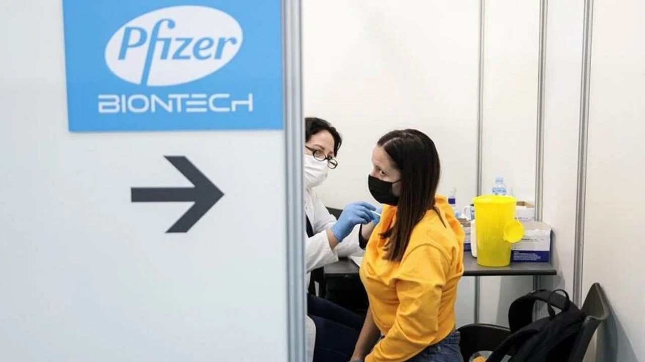 Pfizer/BioNTech aşısıyla ilgili endişe veren açıklama