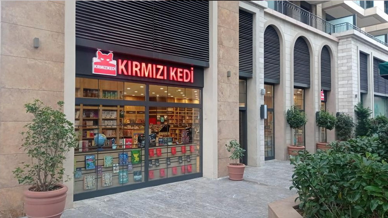 Kırmızı Kedi Büyükyalı İstanbul Mağazası ziyaretçi rekoru kırıyor