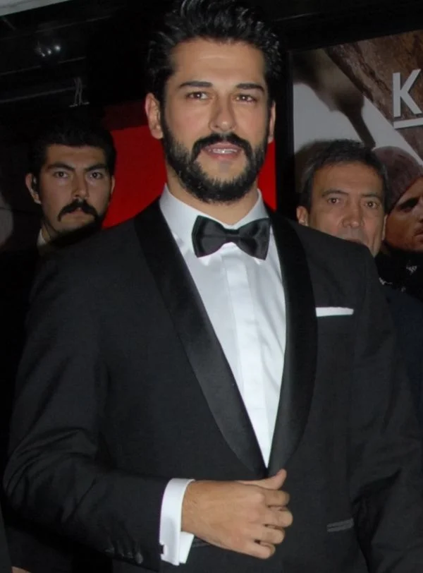 Burak Özçivit'e hapis yolu mu göründü?