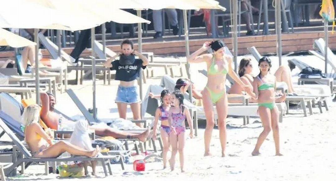Demirel çiftine 'Maşallah' yorumları yağdı