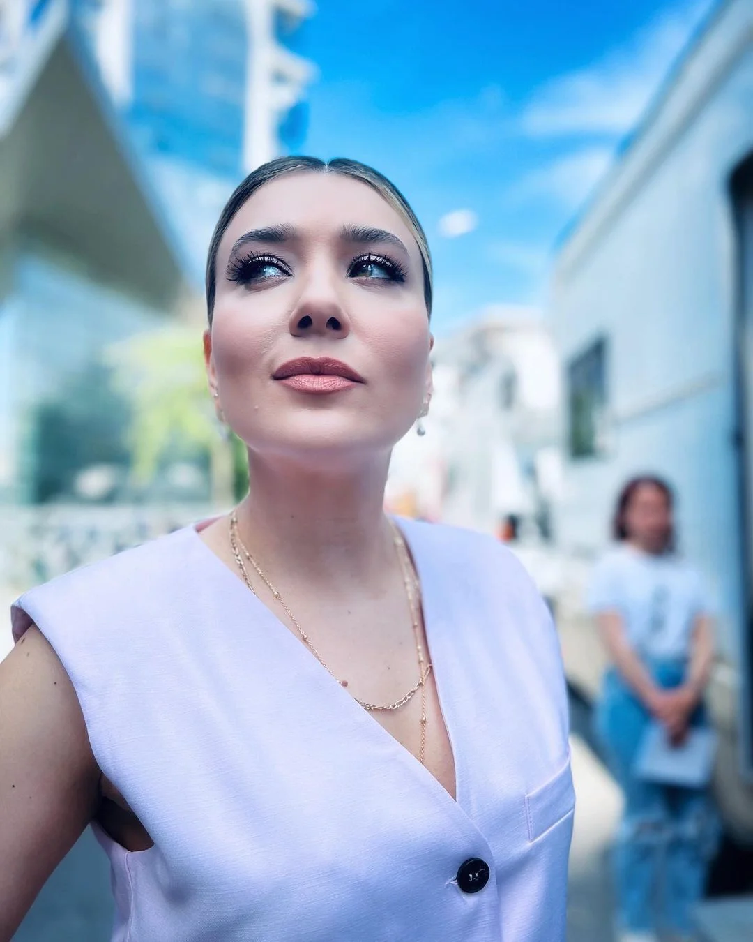 Deniz Bolışık: "Oyunculuk kumda bir şey aramak gibi"