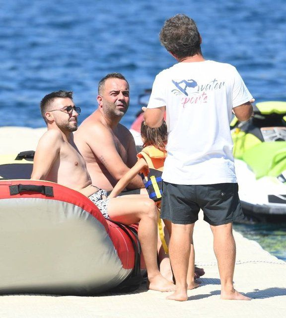 Semih Şentürk'ün aile saadeti
