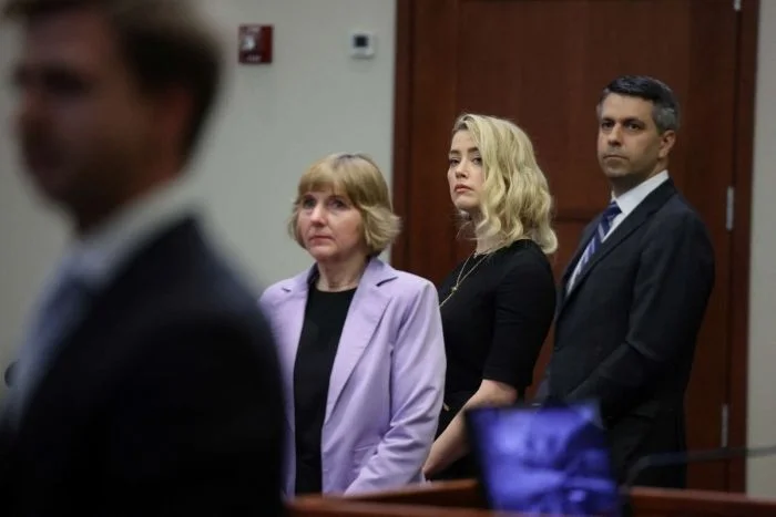 Olaylı davayı kaybeden Amber Heard evini satmak zorunda kaldı