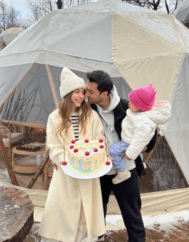 Gamze Erçel minik kızına beddua yağdıran şahsı mahkemeye veriyor