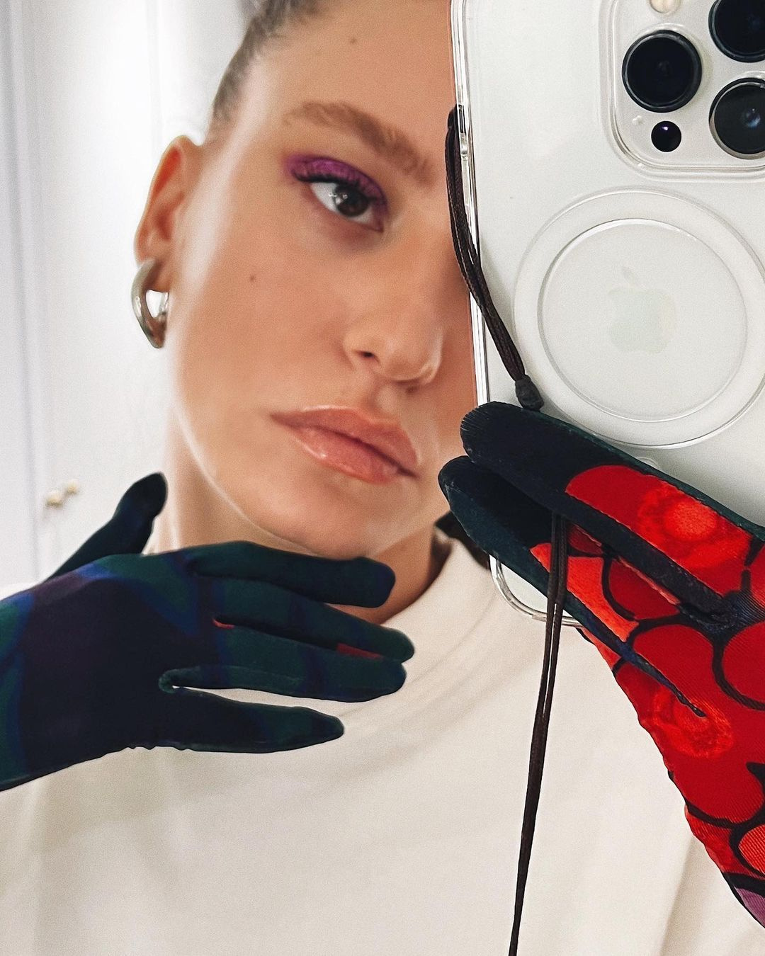Serenay Sarıkaya'nın başına talih kuşu kondu!