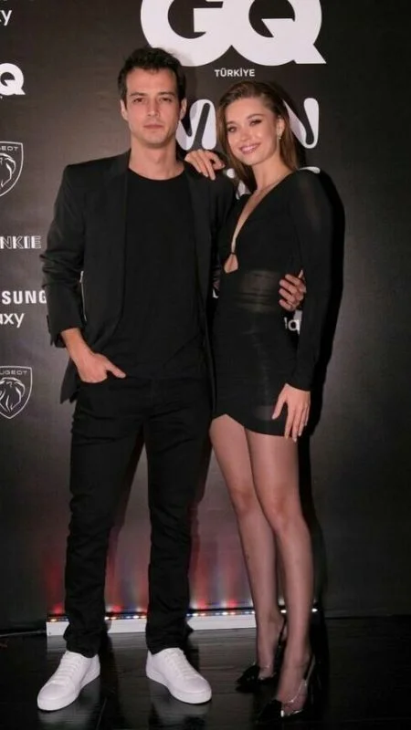 Afra Saraçoğlu ve Mert Ramazan Demir'in aşk görüntüleri 'stratejik hamle' mi?