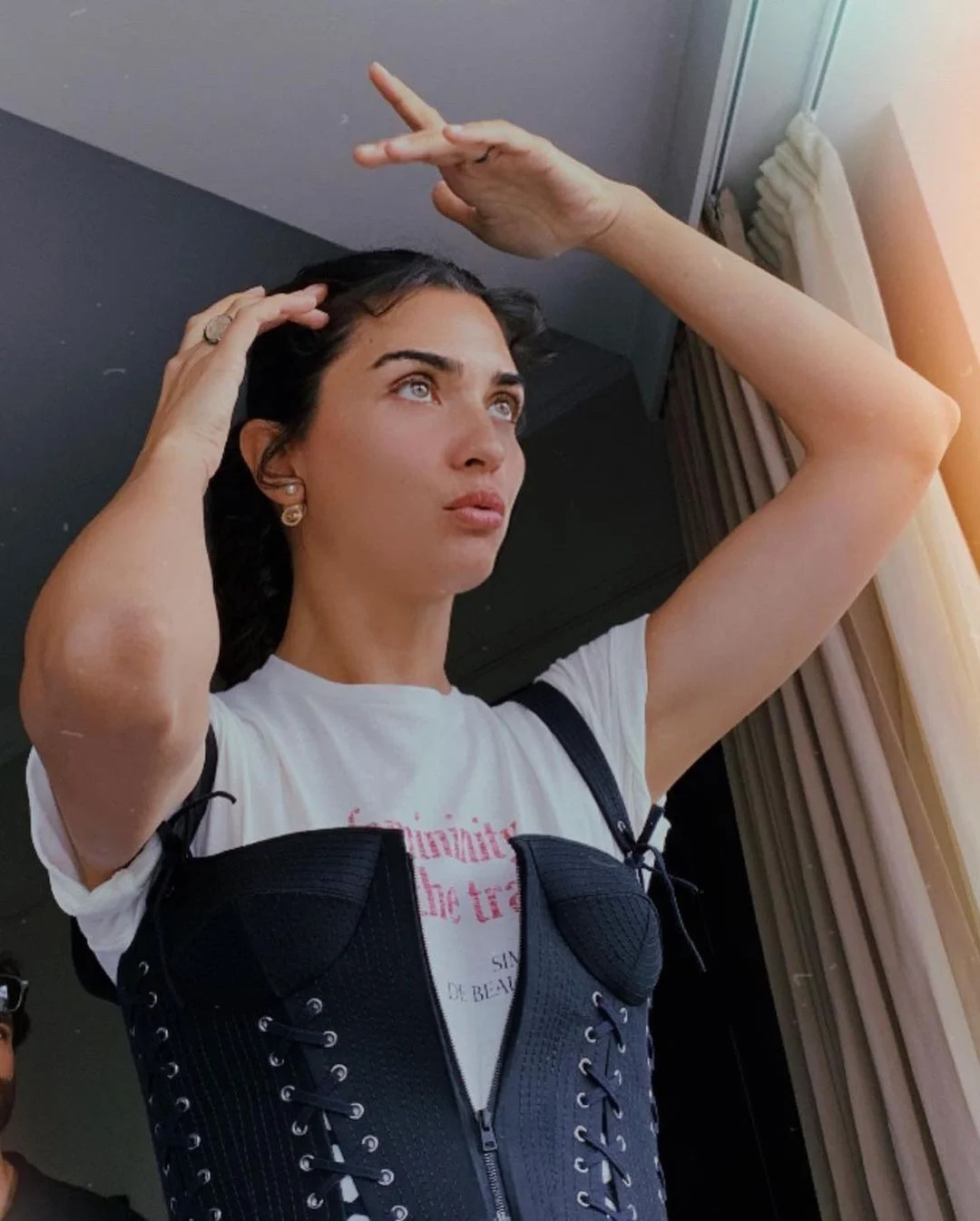 Tuba Büyüküstün'den Fransa'ya kısa bir ara