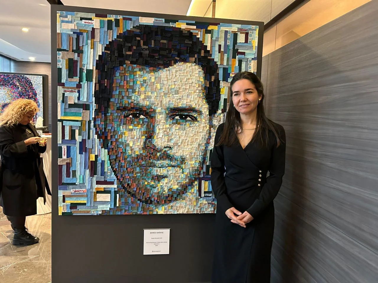 Hastane atıkları sanat eserine dönüştü