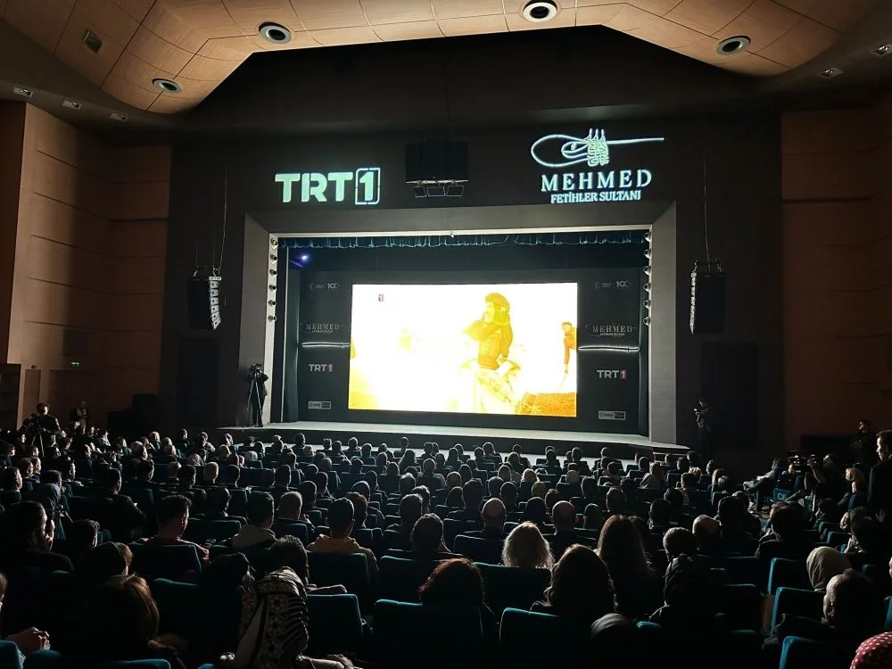 TRT1'in yeni dizisi" Mehmed: Fetihler Sultanı"nın galası yapıldı