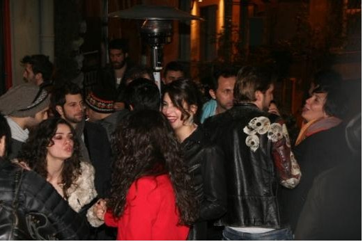 Dedikoduları bitiren kareler - Sayfa 1