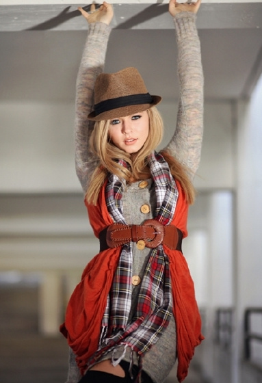 Sasha Pieterse - Sayfa 4