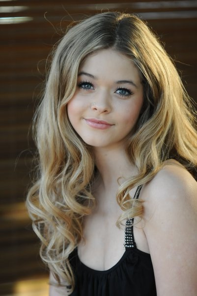 Sasha Pieterse - Sayfa 1