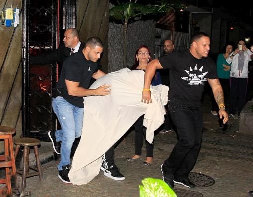 Justin Bieber genelevde basıldı!... - Sayfa 3